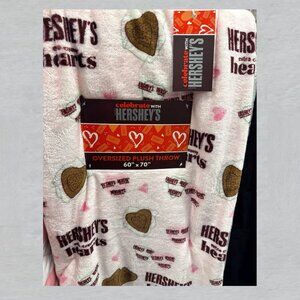 Hershey’s Extra Creamy Hearts Oversized Plush Throw Blanket 60 x 70 in
